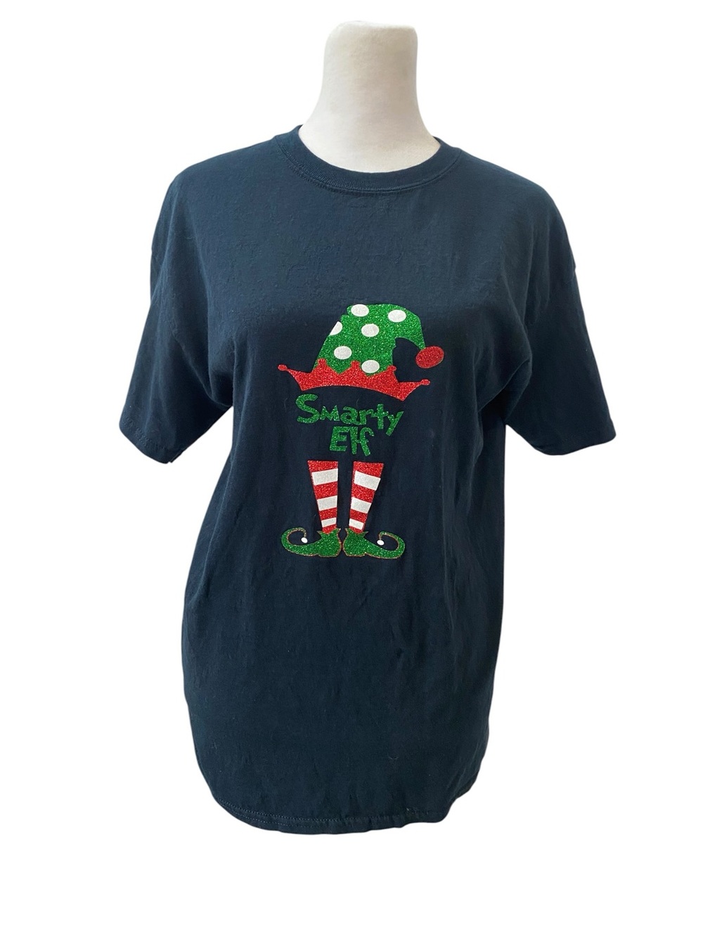 Smarty Elf Graphic Size Medium Short Sleeve Tee T-shirt in Black
